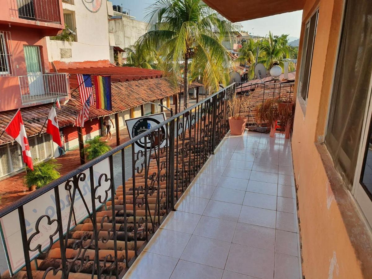 Hotel Amueblados Gaby Zihuatanejo Exterior foto